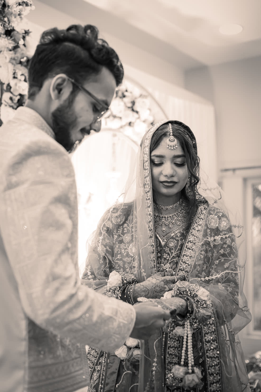 The ring exchange, black and white